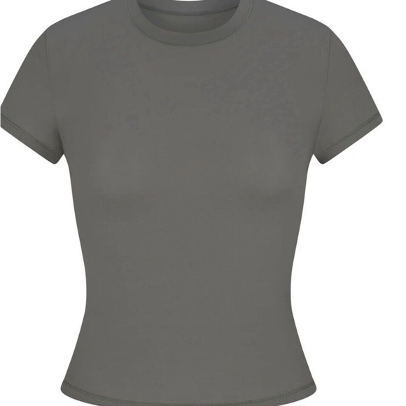 SKIMS NWT FITS EVERYBODY T-SHIRT SIZE 3X - Picture 7 of 7